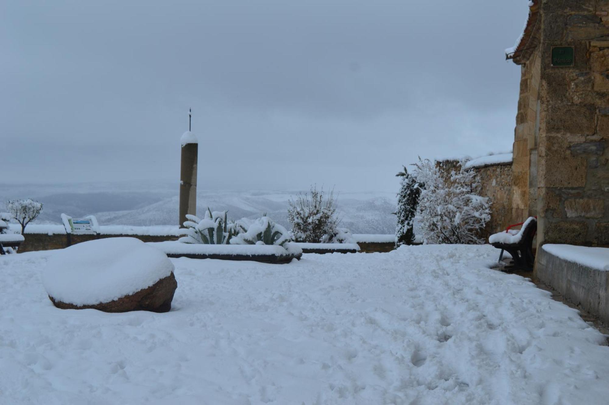 Las Abadias San Felices de los Gallegos 外观 照片